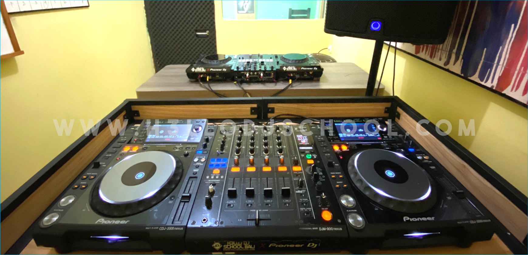 Studio 1
